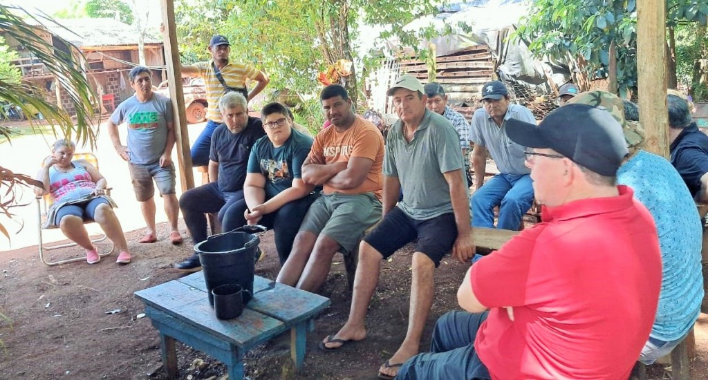 Productores de Puerto Libertad ratifican el vínculo con Pindó S.A. y aceptan nuevos precios para sostener la actividad