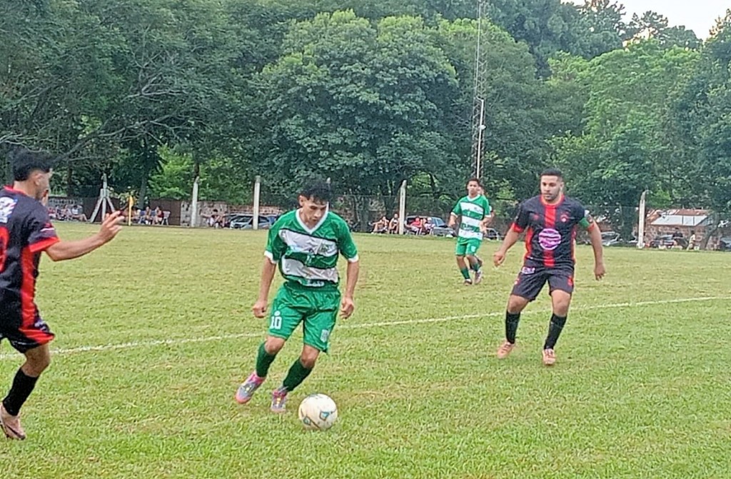 4tos de Final - Primera Divisi&oacute;n: Tay&iacute; golpe&oacute; en el momento justo y se qued&oacute; con la victoria