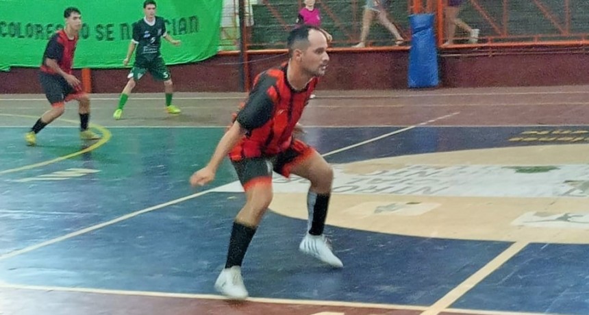 San Antonio despert&oacute; en el segundo tiempo y consigui&oacute; su primera victoria en el Torneo de Futsal Primera