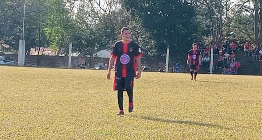 Defensores de San Martín ganó y se mantiene puntero