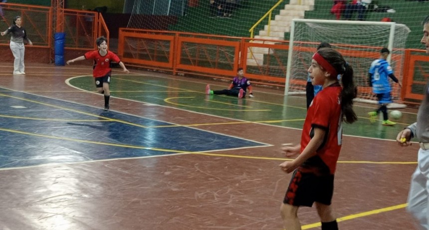 FUTSAL Sub 12: Galaxia se quedó con la victoria en el duelo entre los de Iguazú