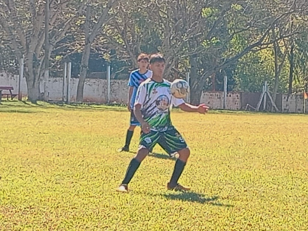 Volvió el Futbol y Sportivo Wanda goleó a Cataratas FC 4-0.