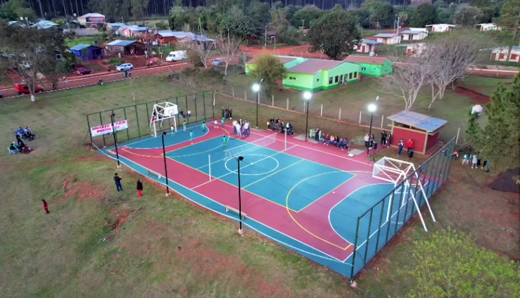 El Playón Deportivo del C.I.C. Quedó Como Nuevo