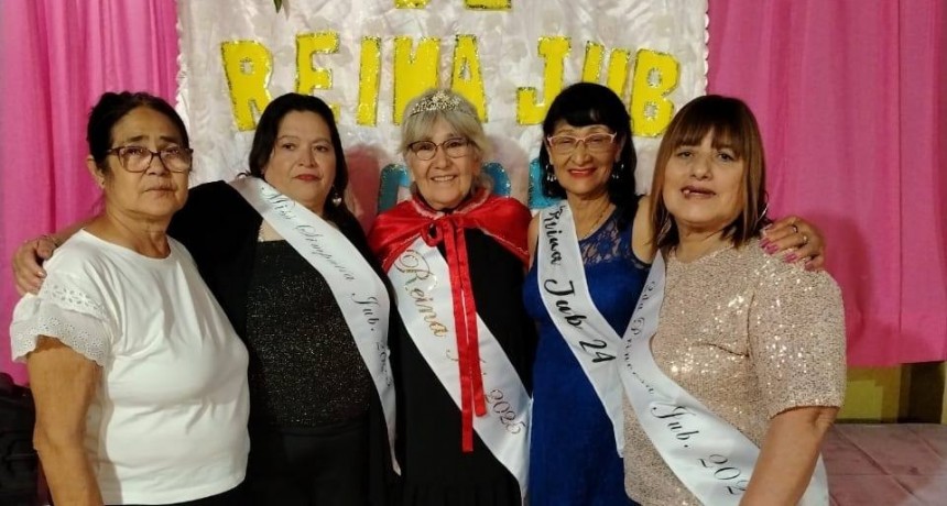 El Centro de Jubilados de Puerto Libertad Celebró su Día con una Cena de Intima y Elección de Reina