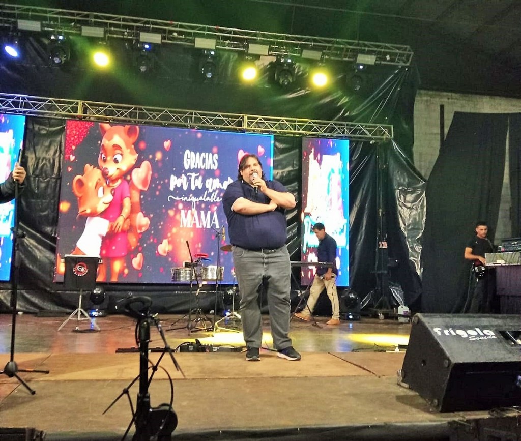 “Estar Juntos es la Mejor Manera de Pasar Estos Tiempos Difíciles”