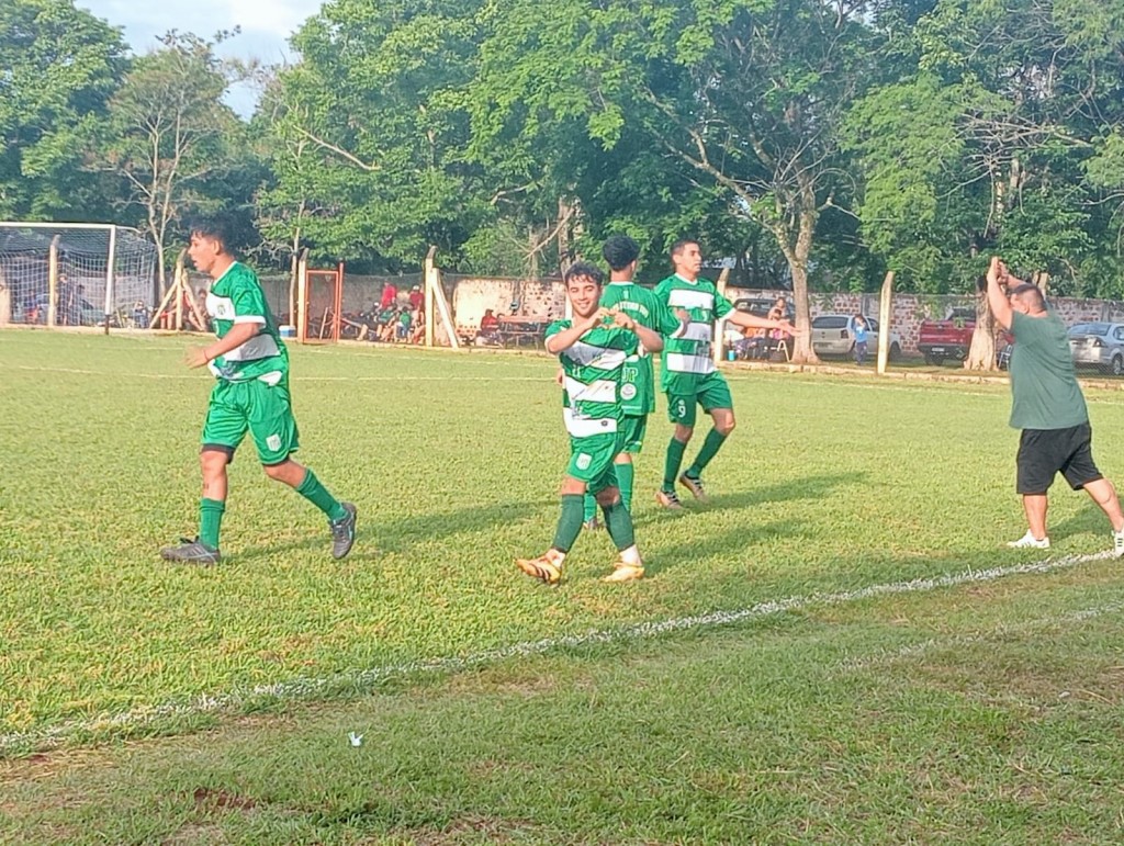 Caída del Líder I: Tayí le ganó a Unión Bossetti y acortó la diferencia con los punteros